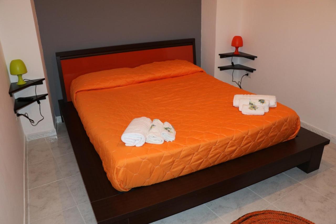 Casa Vacanza Every Day Sant'Angelo le Fratte Exterior photo